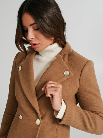 Coat with button lapels